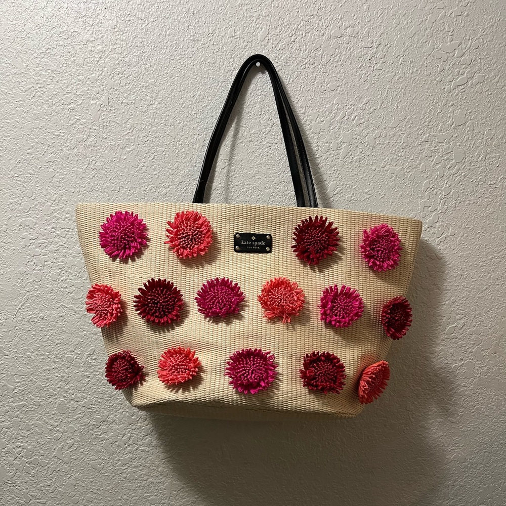 Kate spade ♠️ Extra Large Straw Flower Floral 3D Applique Tote Bag NWOT
